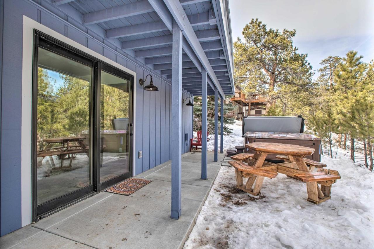 Luxe Updated Home With Grill And Hot Tub 4 Mi To Rmnp Estes Park Extérieur photo